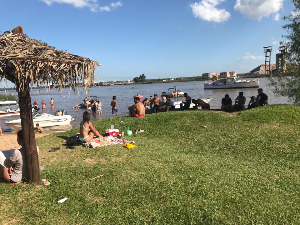 images/campings/zarate-camping-las-tejas/1.jpg